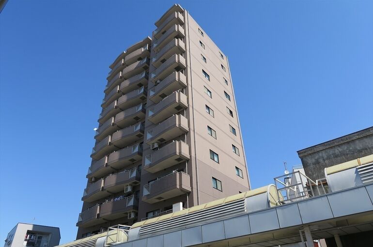 02993465exterior1L