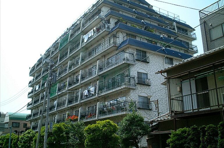 03110845exterior1L